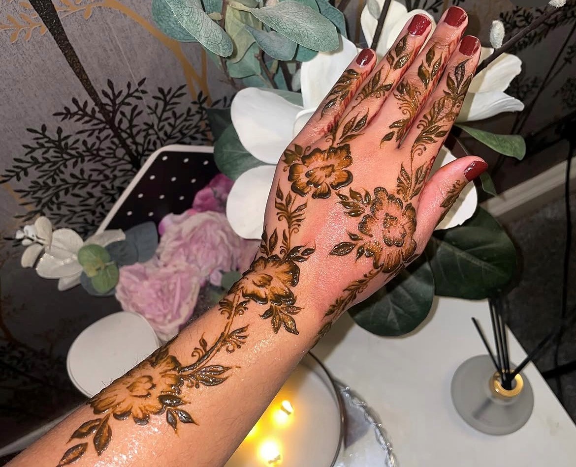 Detailed mehndi design